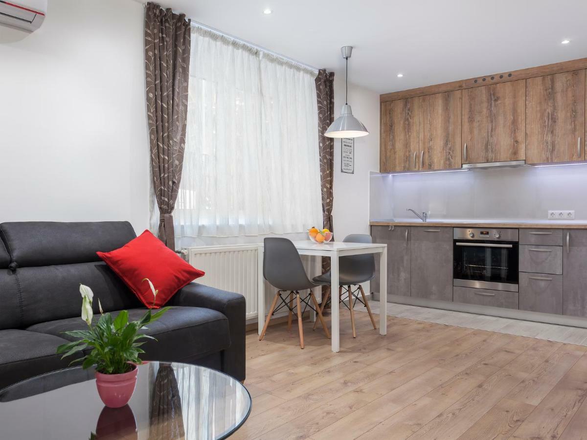 Oliva 4 Stars Daire Zagreb Dış mekan fotoğraf
